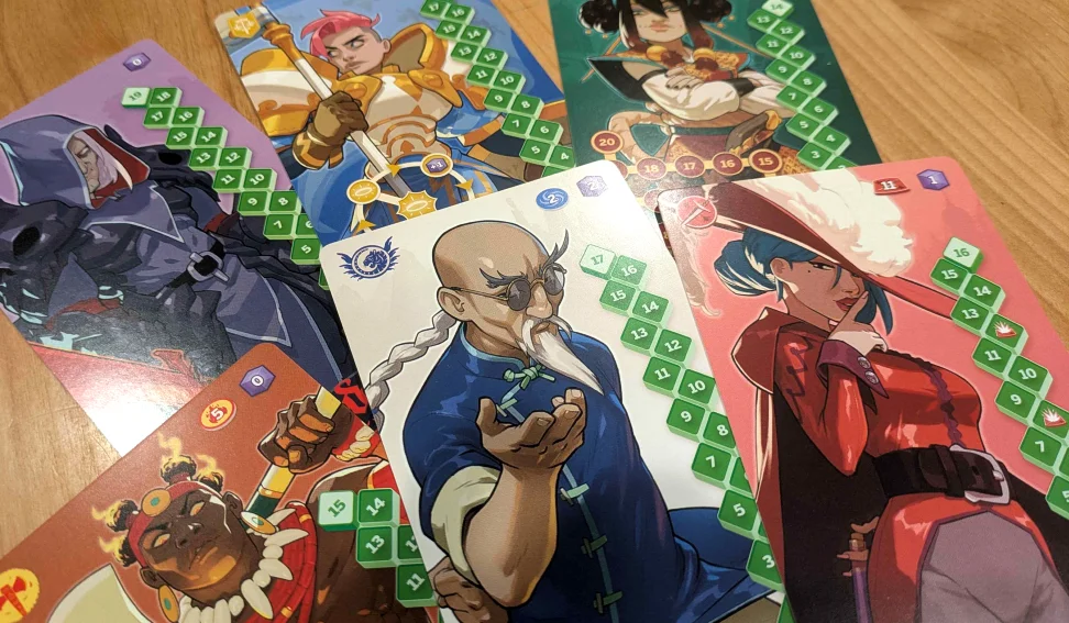 複数のキャラクターイラストカードの集合写真